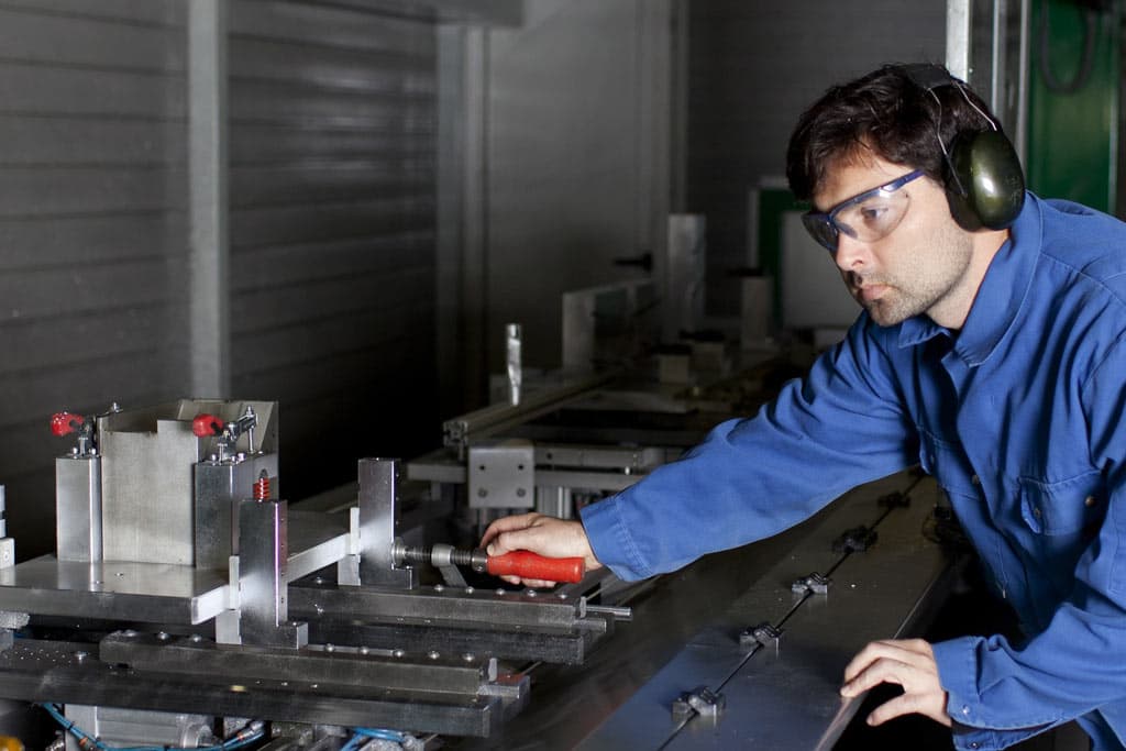 Servicios de reparación y mantenimiento de Talleres Fidalgo